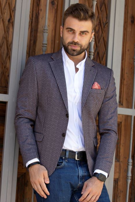 Picture of SMOKED GRAY SQUARE PATTERNED JACKET