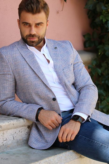 Picture of ICE BLUE PLAIN PATTERN JACKET