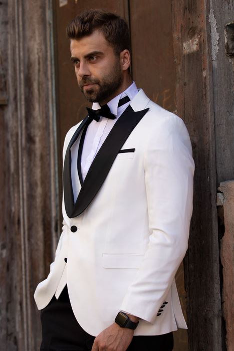 Picture of CLASSIC BLACK DETAILED WHITE TUXEDO