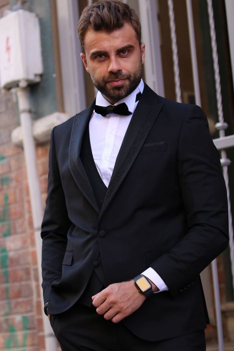 Picture of CLASSIC BLACK COLLAR DETAILED TUXEDO