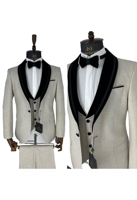 Picture of CREAM STRAIGHT LINE PATTERNED BLACK VELVET COLLAR DETAILED TUFFED